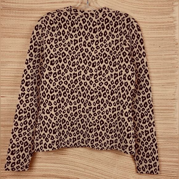 Theory Leopard Animal Print Glossed V-Neck Button Down Cardigan Tan/Black Size L - Picture 7 of 13